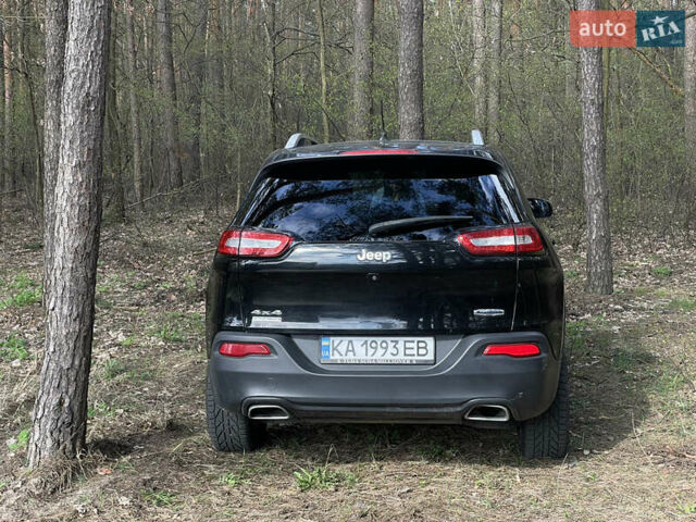 Чорний Джип Cherokee, об'ємом двигуна 3.24 л та пробігом 152 тис. км за 16000 $, фото 3 на Automoto.ua