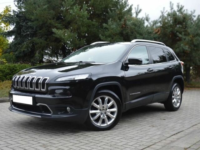 Черный Джип Чероки, объемом двигателя 2.4 л и пробегом 126 тыс. км за 9000 $, фото 1 на Automoto.ua