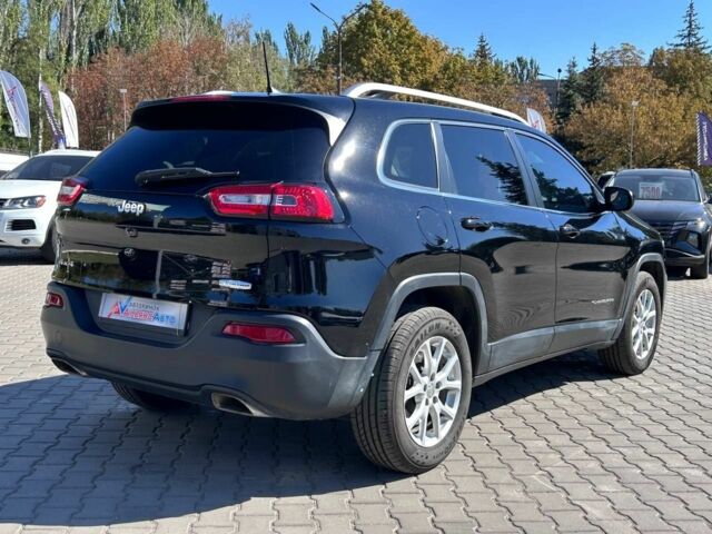 Чорний Джип Cherokee, об'ємом двигуна 3.3 л та пробігом 120 тис. км за 14500 $, фото 6 на Automoto.ua