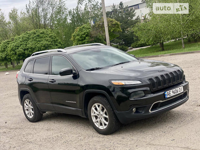 Чорний Джип Cherokee, об'ємом двигуна 2.36 л та пробігом 151 тис. км за 14999 $, фото 2 на Automoto.ua