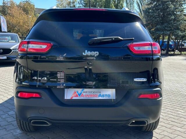 Чорний Джип Cherokee, об'ємом двигуна 3.3 л та пробігом 120 тис. км за 14500 $, фото 5 на Automoto.ua