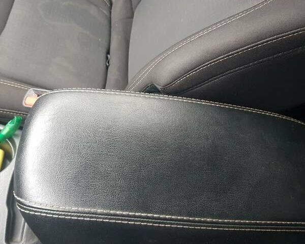 Черный Джип Чероки, объемом двигателя 3.24 л и пробегом 158 тыс. км за 15700 $, фото 3 на Automoto.ua