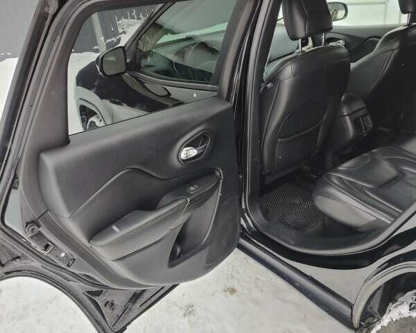 Черный Джип Чероки, объемом двигателя 3.24 л и пробегом 128 тыс. км за 14800 $, фото 14 на Automoto.ua