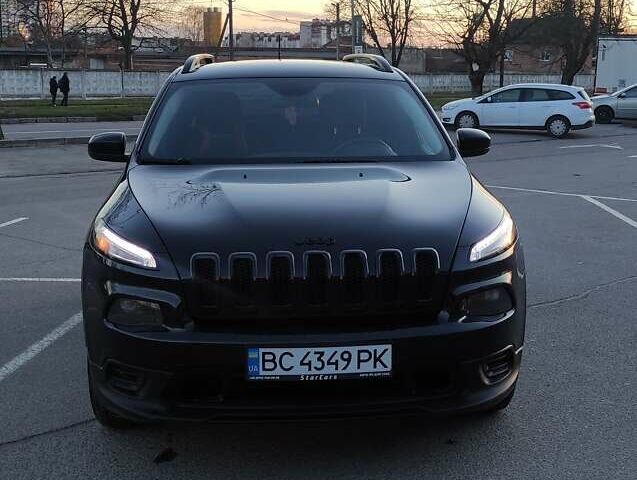 Чорний Джип Cherokee, об'ємом двигуна 2.36 л та пробігом 140 тис. км за 14300 $, фото 14 на Automoto.ua