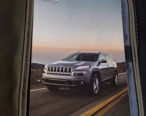 Чорний Джип Cherokee, об'ємом двигуна 3.24 л та пробігом 161 тис. км за 14800 $, фото 35 на Automoto.ua