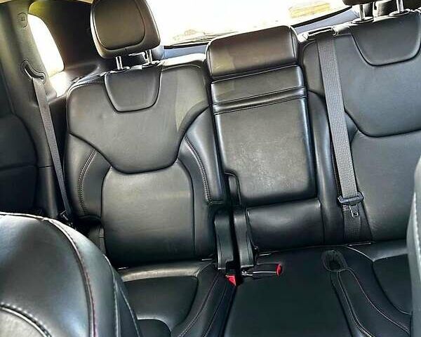 Черный Джип Чероки, объемом двигателя 3.2 л и пробегом 185 тыс. км за 14800 $, фото 10 на Automoto.ua