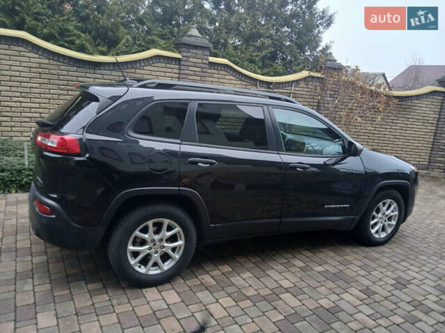 Черный Джип Чероки, объемом двигателя 2.36 л и пробегом 123 тыс. км за 13600 $, фото 7 на Automoto.ua