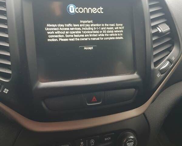 Черный Джип Чероки, объемом двигателя 3.24 л и пробегом 158 тыс. км за 15700 $, фото 10 на Automoto.ua