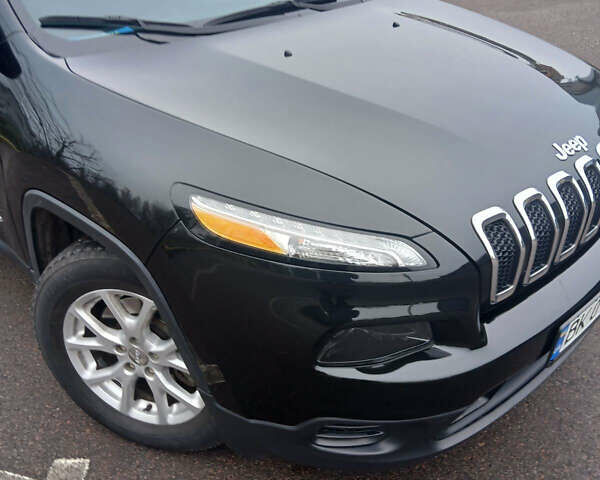 Черный Джип Чероки, объемом двигателя 2.36 л и пробегом 123 тыс. км за 13600 $, фото 9 на Automoto.ua