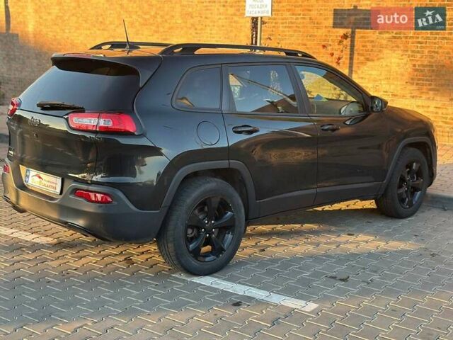 Черный Джип Чероки, объемом двигателя 2.36 л и пробегом 109 тыс. км за 15999 $, фото 10 на Automoto.ua