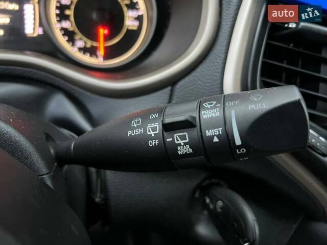 Черный Джип Чероки, объемом двигателя 2.36 л и пробегом 132 тыс. км за 17700 $, фото 27 на Automoto.ua