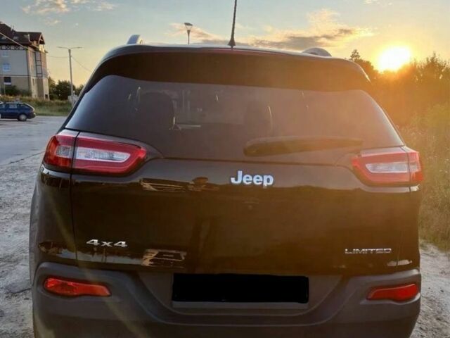 Чорний Джип Cherokee, об'ємом двигуна 2.4 л та пробігом 112 тис. км за 8900 $, фото 2 на Automoto.ua