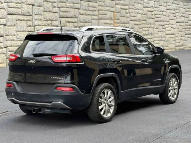 Чорний Джип Cherokee, об'ємом двигуна 2.4 л та пробігом 67 тис. км за 7900 $, фото 5 на Automoto.ua