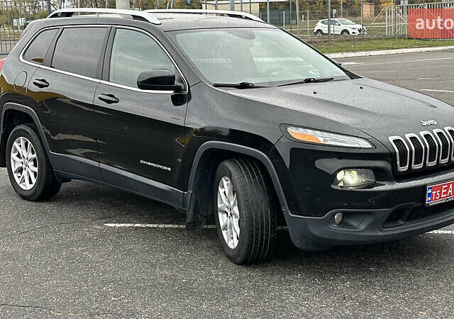 Джип Cherokee 2017 у Полтаві на Automoto.ua Чорний Джип Cherokee, об'ємом двигуна 2.36 л та пробігом 168 тис. км за 13300 $, фото 5 на Automoto.ua