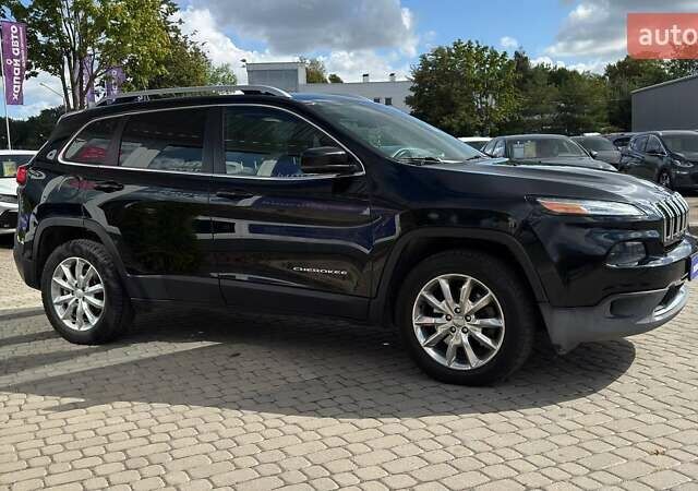 Чорний Джип Cherokee, об'ємом двигуна 2.36 л та пробігом 158 тис. км за 16000 $, фото 5 на Automoto.ua