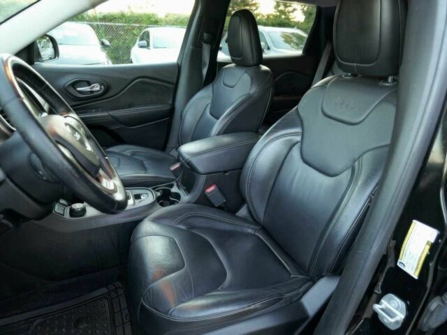 Черный Джип Чероки, объемом двигателя 3.2 л и пробегом 63 тыс. км за 11000 $, фото 9 на Automoto.ua