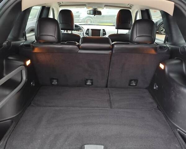 Джип Cherokee 2017 у Чернігові на Automoto.ua Чорний Джип Cherokee, об'ємом двигуна 2.36 л та пробігом 264 тис. км за 13950 $, фото 34 на Automoto.ua