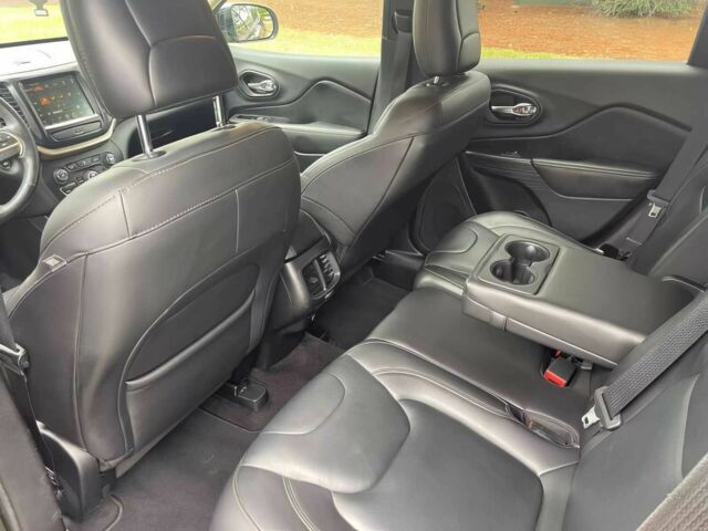 Черный Джип Чероки, объемом двигателя 2.4 л и пробегом 55 тыс. км за 7800 $, фото 11 на Automoto.ua