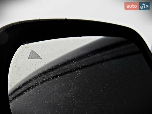 Черный Джип Чероки, объемом двигателя 3.24 л и пробегом 116 тыс. км за 16500 $, фото 6 на Automoto.ua