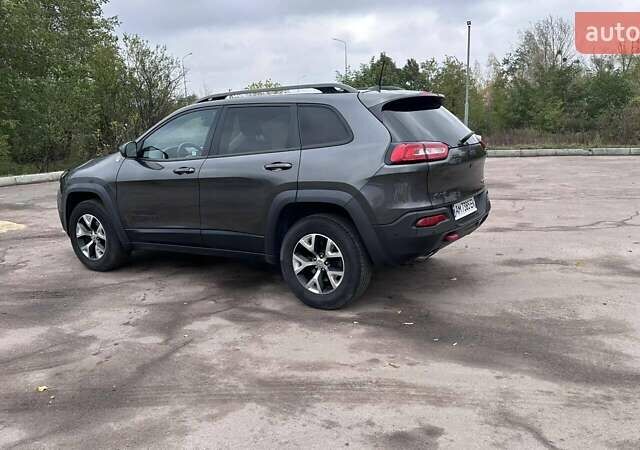 Джип Cherokee 2017 у Житомирі на Automoto.ua Чорний Джип Cherokee, об'ємом двигуна 3.24 л та пробігом 186 тис. км за 15800 $, фото 15 на Automoto.ua