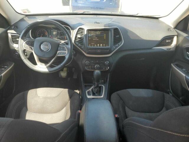 Черный Джип Чероки, объемом двигателя 0 л и пробегом 111 тыс. км за 3500 $, фото 7 на Automoto.ua