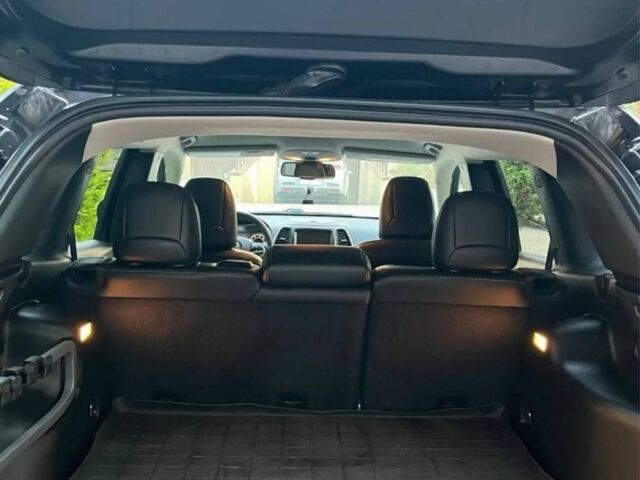 Чорний Джип Cherokee, об'ємом двигуна 2.4 л та пробігом 112 тис. км за 8900 $, фото 13 на Automoto.ua