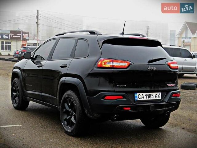 Черный Джип Чероки, объемом двигателя 3.24 л и пробегом 116 тыс. км за 16500 $, фото 3 на Automoto.ua