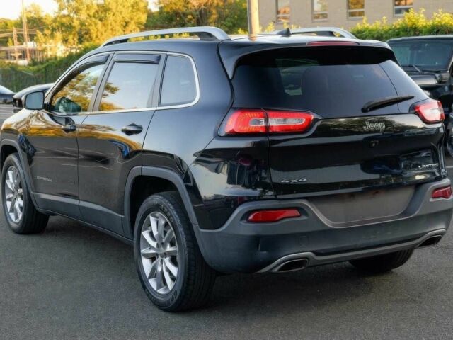 Черный Джип Чероки, объемом двигателя 3.2 л и пробегом 63 тыс. км за 11000 $, фото 4 на Automoto.ua