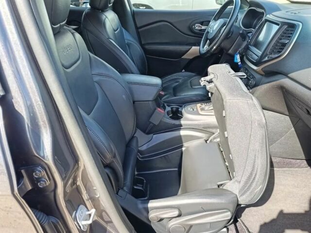 Чорний Джип Cherokee, об'ємом двигуна 2.4 л та пробігом 128 тис. км за 11200 $, фото 5 на Automoto.ua