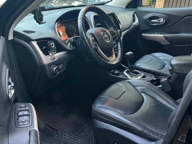 Чорний Джип Cherokee, об'ємом двигуна 2.4 л та пробігом 112 тис. км за 8900 $, фото 7 на Automoto.ua