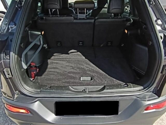 Чорний Джип Cherokee, об'ємом двигуна 2.4 л та пробігом 128 тис. км за 11200 $, фото 16 на Automoto.ua