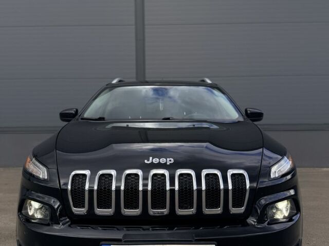 Черный Джип Чероки, объемом двигателя 2.4 л и пробегом 188 тыс. км за 13500 $, фото 6 на Automoto.ua