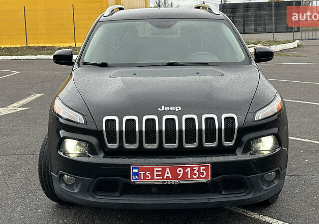 Джип Cherokee 2017 у Полтаві на Automoto.ua Чорний Джип Cherokee, об'ємом двигуна 2.36 л та пробігом 168 тис. км за 13300 $, фото 6 на Automoto.ua