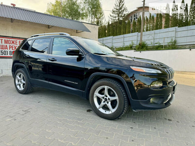 Чорний Джип Cherokee, об'ємом двигуна 3.24 л та пробігом 72 тис. км за 14800 $, фото 1 на Automoto.ua