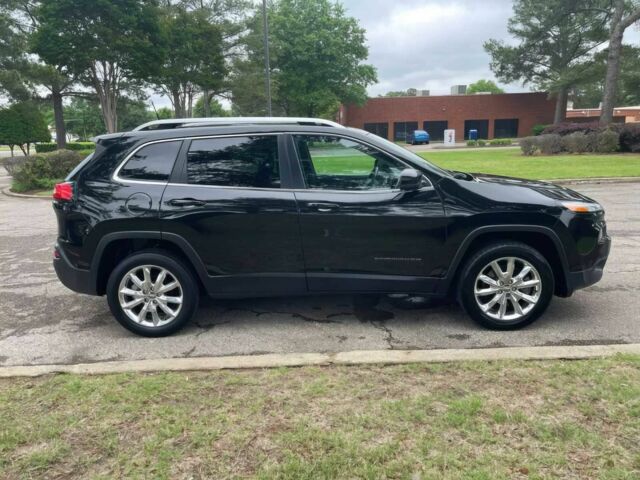 Черный Джип Чероки, объемом двигателя 2.4 л и пробегом 55 тыс. км за 7800 $, фото 6 на Automoto.ua