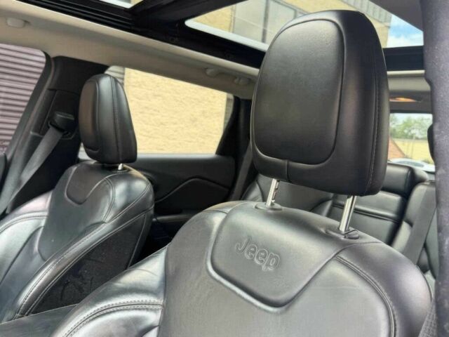 Черный Джип Чероки, объемом двигателя 2.4 л и пробегом 51 тыс. км за 7800 $, фото 16 на Automoto.ua