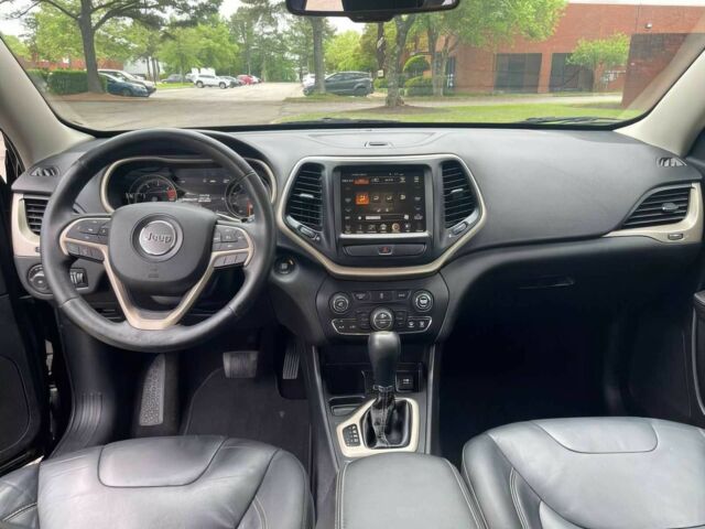 Черный Джип Чероки, объемом двигателя 2.4 л и пробегом 55 тыс. км за 7800 $, фото 9 на Automoto.ua