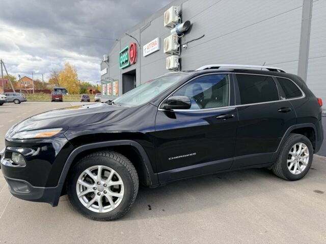 Черный Джип Чероки, объемом двигателя 2.4 л и пробегом 188 тыс. км за 13500 $, фото 2 на Automoto.ua