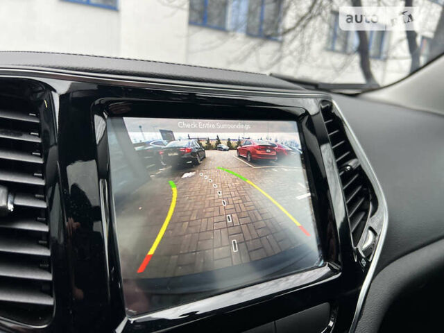 Чорний Джип Cherokee, об'ємом двигуна 2 л та пробігом 77 тис. км за 23500 $, фото 22 на Automoto.ua