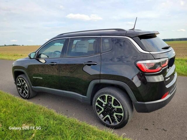 Чорний Джип Cherokee, об'ємом двигуна 2.4 л та пробігом 120 тис. км за 8400 $, фото 5 на Automoto.ua