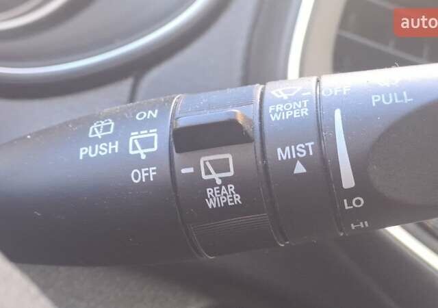 Чорний Джип Cherokee, об'ємом двигуна 2.36 л та пробігом 139 тис. км за 13458 $, фото 22 на Automoto.ua