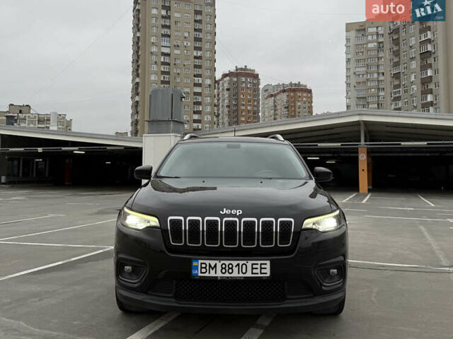 Черный Джип Чероки, объемом двигателя 2.36 л и пробегом 70 тыс. км за 13300 $, фото 2 на Automoto.ua