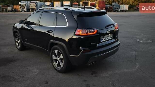 Чорний Джип Cherokee, об'ємом двигуна 3.24 л та пробігом 71 тис. км за 22000 $, фото 1 на Automoto.ua