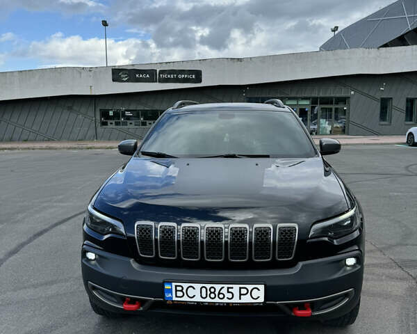 Чорний Джип Cherokee, об'ємом двигуна 1.99 л та пробігом 81 тис. км за 24800 $, фото 1 на Automoto.ua