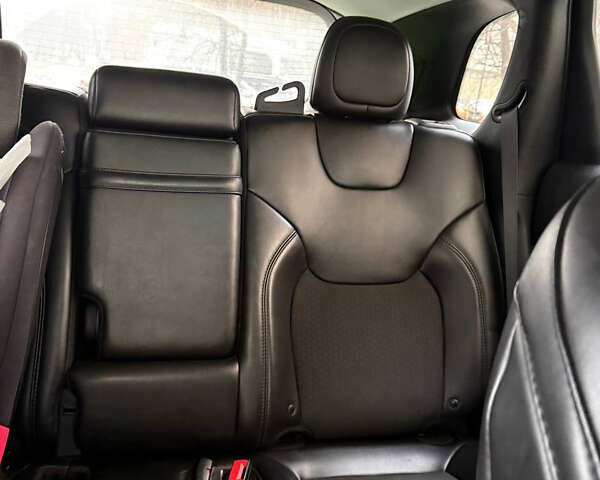 Чорний Джип Cherokee, об'ємом двигуна 2.36 л та пробігом 95 тис. км за 15400 $, фото 12 на Automoto.ua