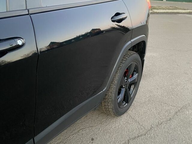 Чорний Джип Cherokee, об'ємом двигуна 2.4 л та пробігом 124 тис. км за 17200 $, фото 10 на Automoto.ua