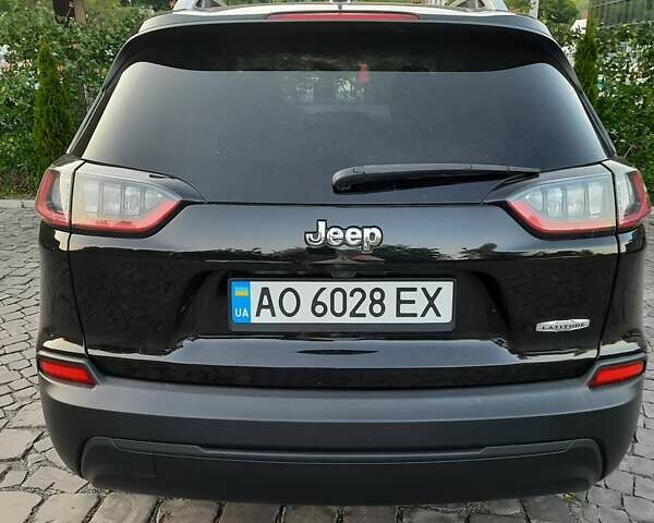 Джип Чероки 2018 в Мукачеве на Automoto.ua Черный Джип Чероки, объемом двигателя 2.4 л и пробегом 90 тыс. км за 15900 $, фото 3 на Automoto.ua