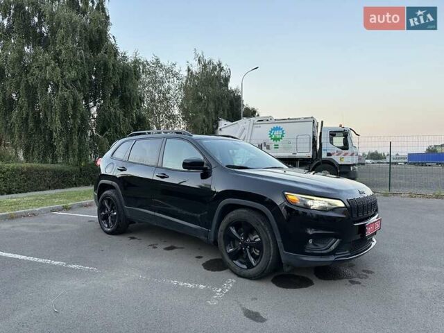 Чорний Джип Cherokee, об'ємом двигуна 2.36 л та пробігом 155 тис. км за 15599 $, фото 1 на Automoto.ua