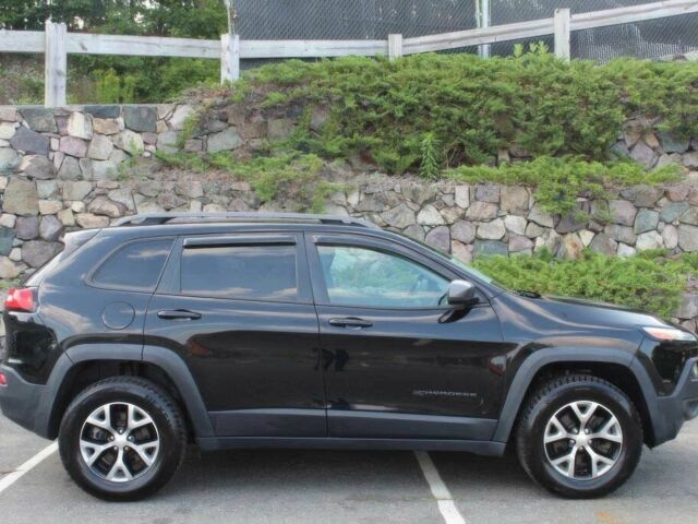 Чорний Джип Cherokee, об'ємом двигуна 3.2 л та пробігом 35 тис. км за 8000 $, фото 6 на Automoto.ua