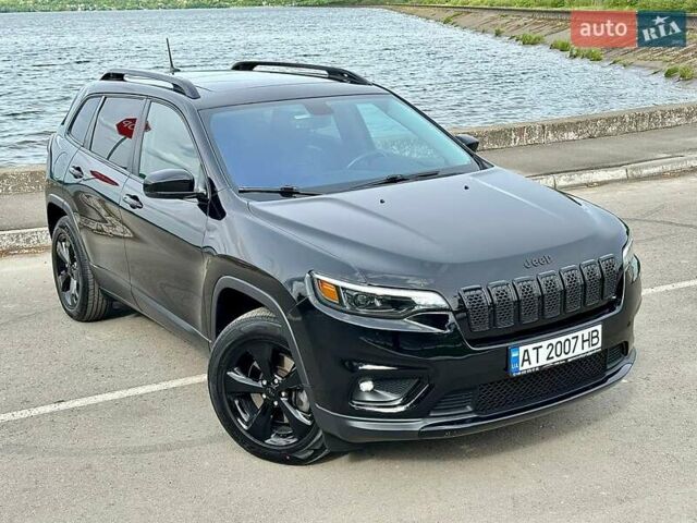 Черный Джип Чероки, объемом двигателя 3.24 л и пробегом 190 тыс. км за 18200 $, фото 9 на Automoto.ua